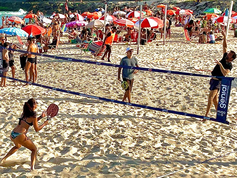 Moderno e charmoso ao lado da praia de Ipanema!