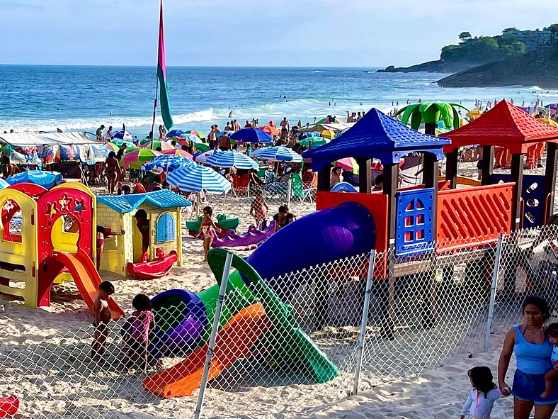 Moderno y encantador junto a la playa de Ipanema!