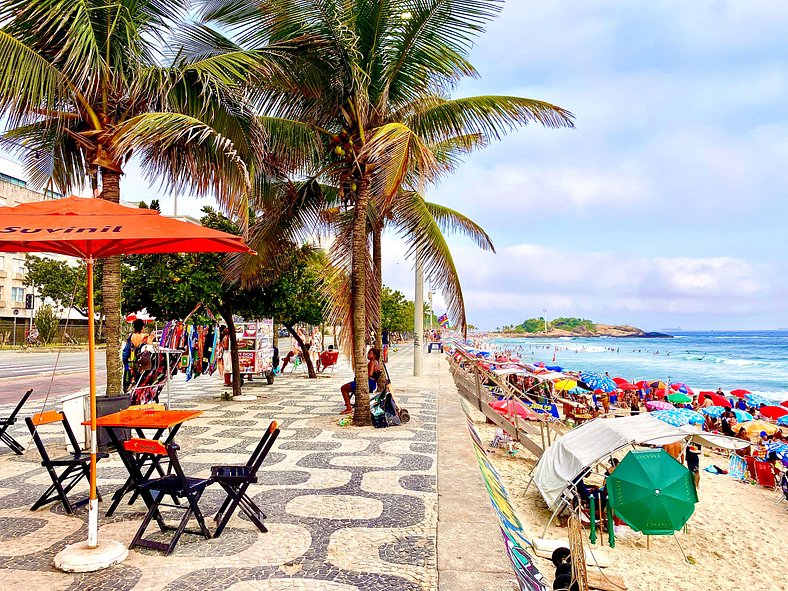 Reformado e charmoso próximo à praia de Ipanema!